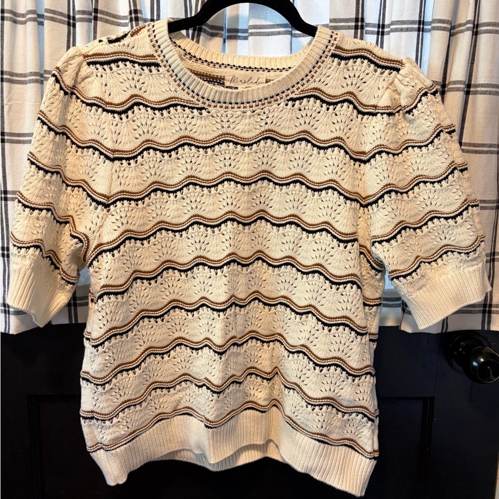 Marled Cream and Black & Tan Wavy Striped Patterned Women's Sweater